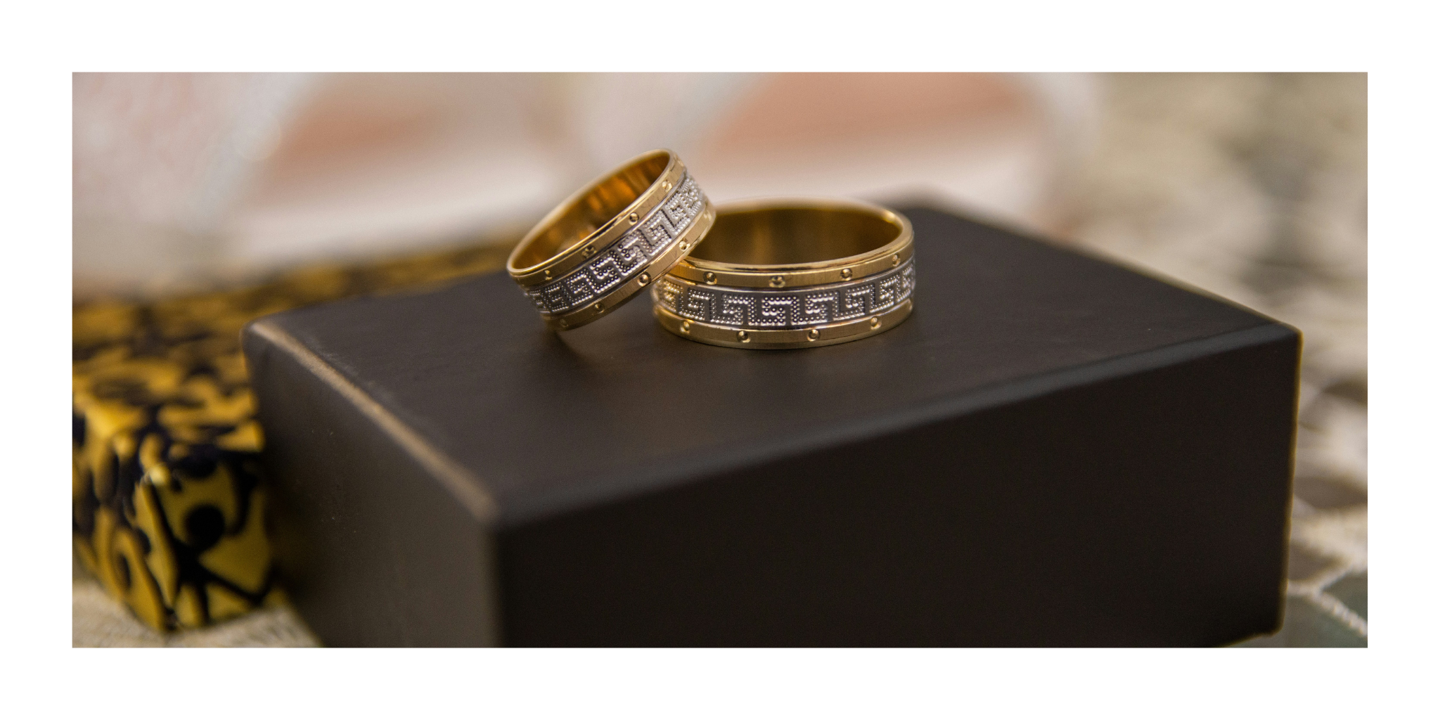 Fashion rings collection for women and men โ statement rings, stackables, minimalist and bold styles