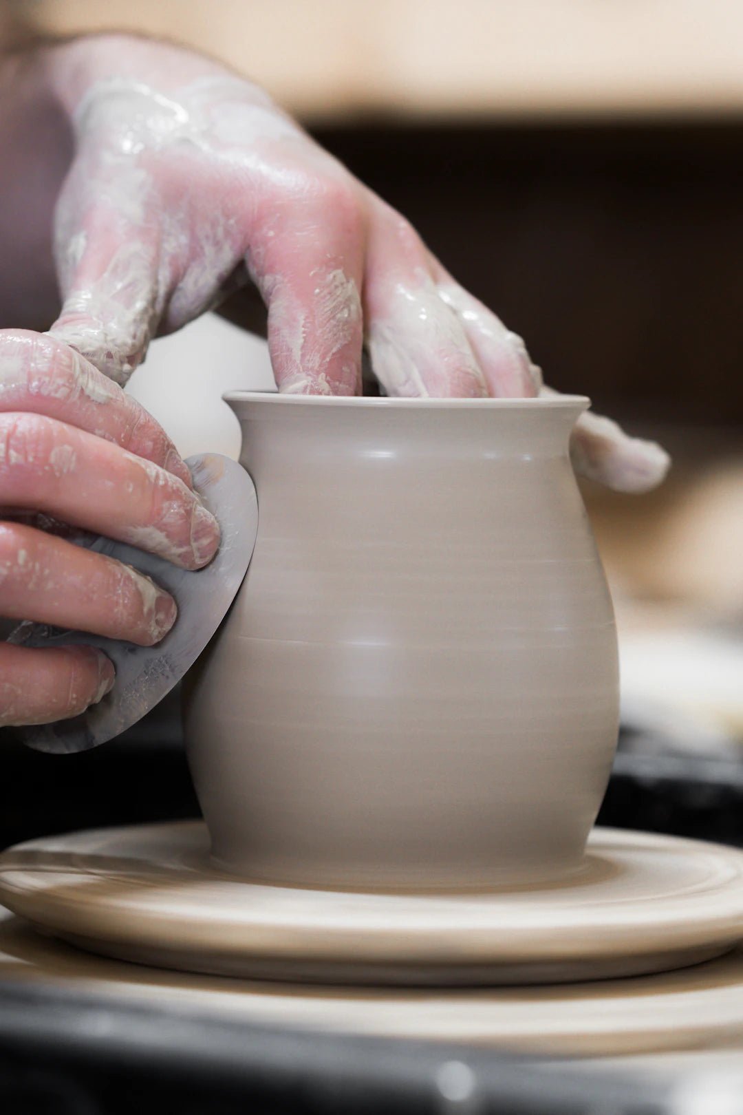 Craftsmanship in Jewelry Handmade vs. Mass-Produced