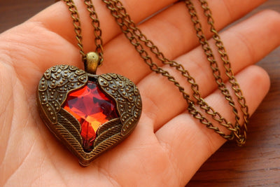 Why Are Necklaces Important in Fashion? Necklace in Modern Fashion