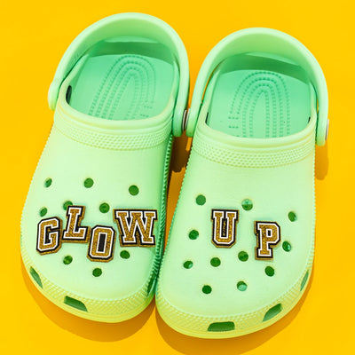 🔠 Gold Glitter Alphabet Shoe Charms (26pc A–Z) — Letters for Clogs & Bags