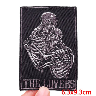 🃏 Tarot Cat Patch — Funny Iron-On Embroidered Badge