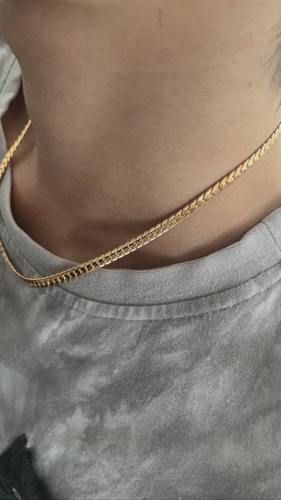 ✨ Men’s Snake Chain Necklace — Gold/Silver Tone (50 cm)